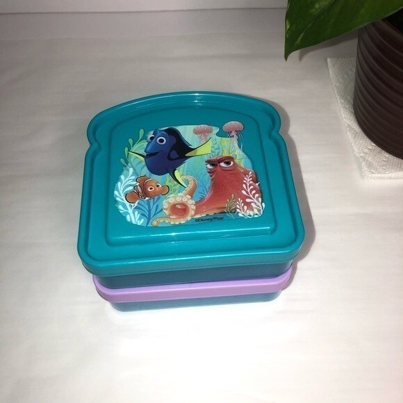 Disney Frozen & Finding Dory Sandwich Container Set of 2 Lunch Box - Picture 7 of 9